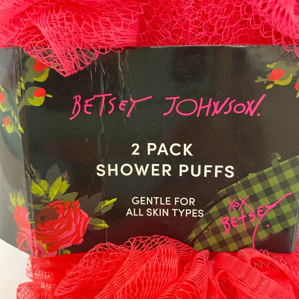 New in box Betsey Johnson 2 pack pink shower puffs